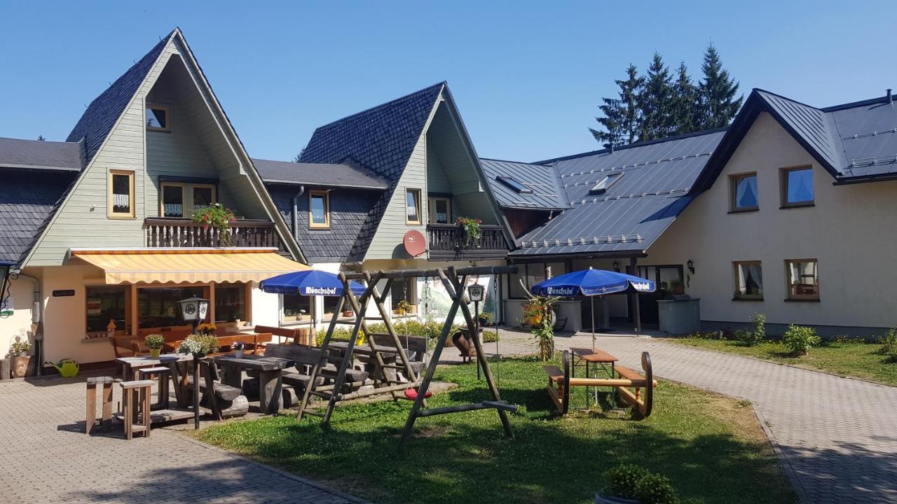 Hotel-Pension Rennsteighutte Frauenwald Eksteriør billede